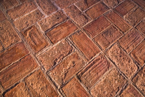 Brick walkway. Photo : DKAR Images