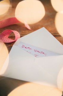 Christmas correspondence. Photo : Jamie Grill
