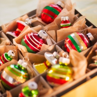 Christmas baubles in box. Photo : Daniel Grill