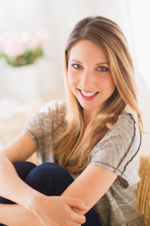 Portrait of young woman. Photo : Daniel Grill