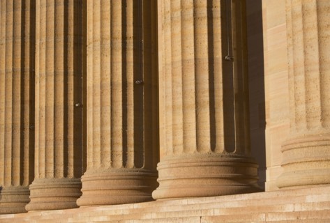 USA, Pennsylvania, Philadelphia, close-up of Philadelphia Museum Of Art colonnade. Photo : fotog