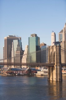 USA, New York State, New York City, Brooklyn Bridge with skyscrapers. Photo : fotog