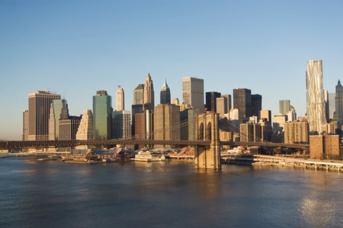 USA, New York State, New York City, Brooklyn Bridge with skyscrapers. Photo : fotog