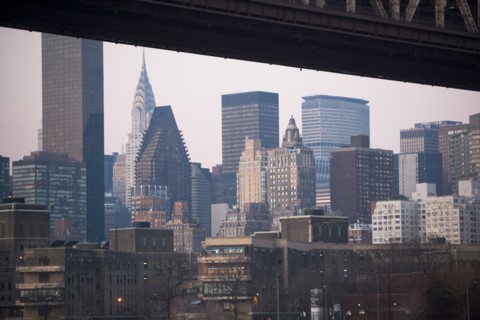 USA, New York State, New York City, part of queensboro bridge with manhattan in distance. Photo :