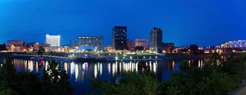 USA, West Virginia, Charleston, Panoramic cityscape at night. Photo : Henryk Sadura