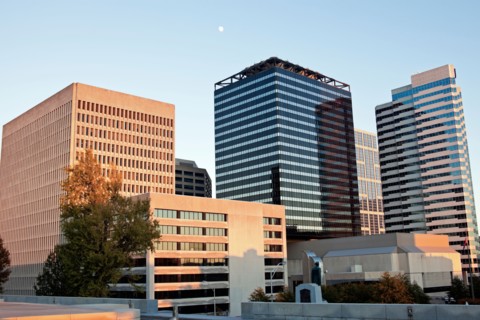 USA, Tennessee, Nashville, Buildings at sunset. Photo : Henryk Sadura