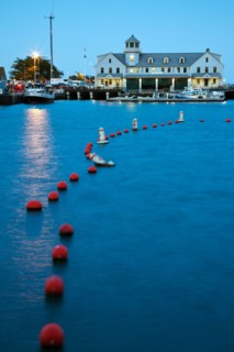 USA, Illinois, Chicago, Police station on Lake Michigan. Photo : Henryk Sadura