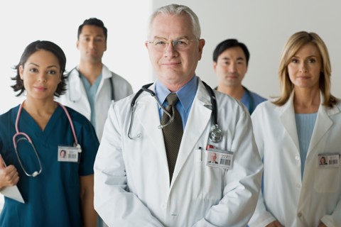Portrait of hospital workers. Photo : Rob Lewine