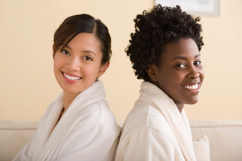 Portrait of two women in spa. Photo : Rob Lewine