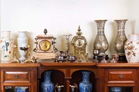 Antiques collection. Photo :  Elena Elisseeva