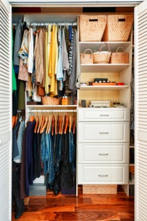 View of organized wardrobe. Photo :  Elena Elisseeva