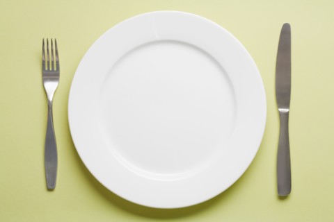 Studio shot of place setting. Photo : Kristin Lee