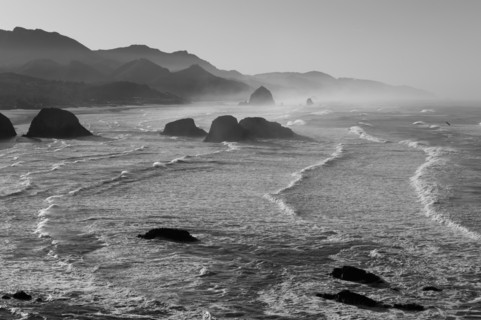USA, Oregon, Clatsop County. Cannon Beach. Photo : Gary Weathers