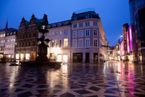 Denmark, Copenhagen. Old town scene in early morning. Photo : Henryk Sadura