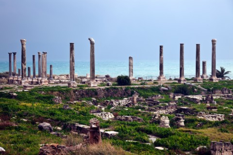 Lebanon, Tyre. Al Mina ruins. Photo : Henryk Sadura