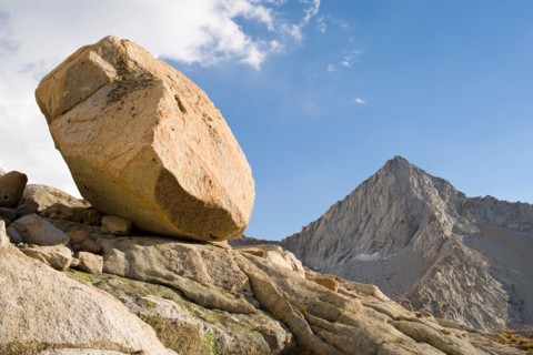 USA, California, Sequioa National Park. Sequoia National Park, Rock formations. Photo : Noah