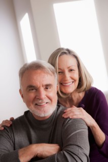 Portrait of smiling senior couple. Photo : Rob Lewine