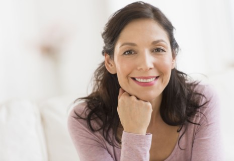 Portrait of smiling woman.