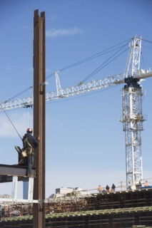 USA, New York, Long Island, New York City, Male worker on construction site. 
Photo: fotog