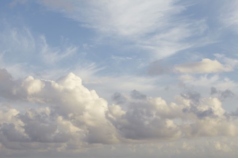 Cloudscape view. 
Photo : Winslow Productions