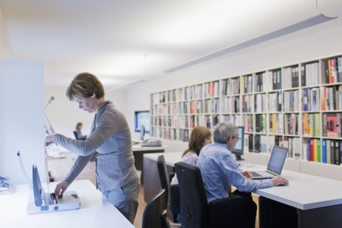 Employees of design agency at work. 
Photo : Jan Scherders