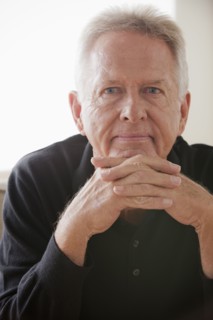 Portrait of thoughtful senior man. 
Photo : Rob Lewine