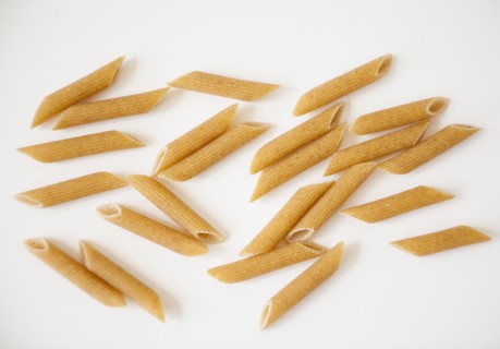 Dried pasta, close-up. 
Photo : Jessica Peterson