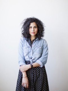 Portrait of beautiful young woman. 
Photo : Jessica Peterson