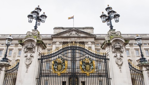 UK, London, Gate at Buckingham Palace.