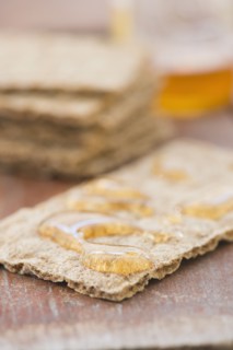 Pano bread and honey. Photo : Jamie Grill