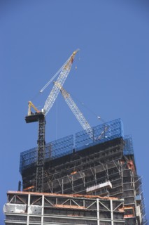 USA, New York City, Construction crane on site. Photo : fotog