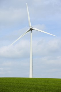 France, Rocroi, Wind turbines on fields. Photo : Mike Kemp