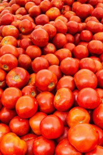 Heap of tomatoes.