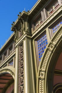 Close up of Battery Maritime Building.