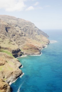 Elevated view of coast. Photo : Jamie Grill