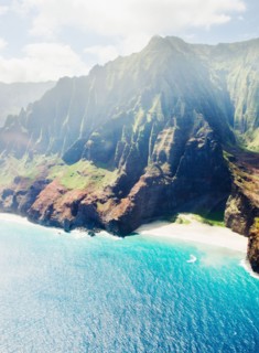 Elevated view of coast. Photo : Jamie Grill