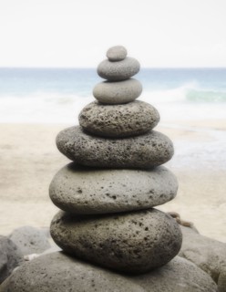 Stack of pebbles. Photo : Jamie Grill