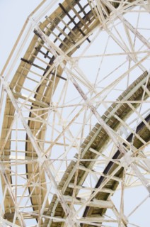 Roller coaster in amusement park. Photo : Jamie Grill
