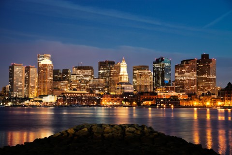 Boston at sunset. Photo : Henryk Sadura