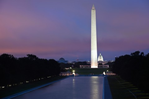 Washington Monument and Capitol Building. Photo : Henryk Sadura