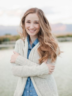 Portrait of young woman. Photo : Jessica Peterson