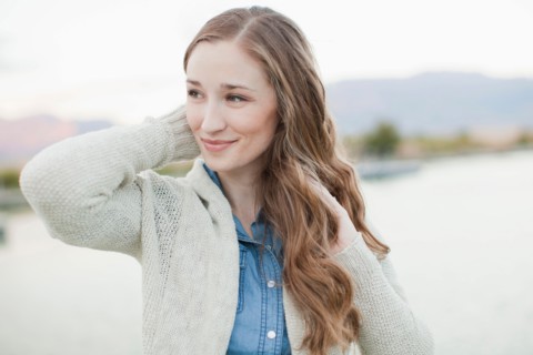 Portrait of young woman. Photo : Jessica Peterson