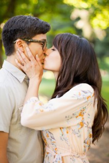 Couple kissing in park. Photo: Jessica Peterson