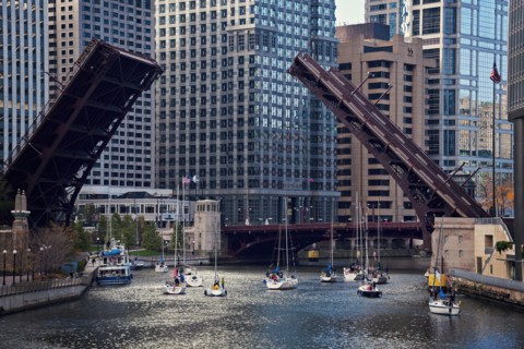 Michigan Avenue bridge