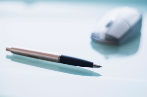 Pen and computer mouse.