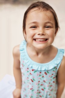 Portrait of smiling girl (6-7)