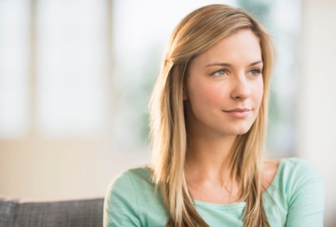 Portrait of young woman.