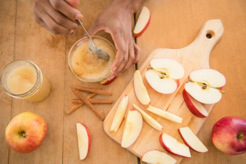 Apple sauce making
