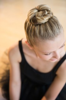 Elevated view of teenage (16-17) ballet dancer