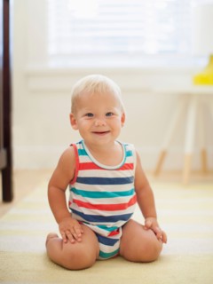 Portrait of baby boy (6-11 months)